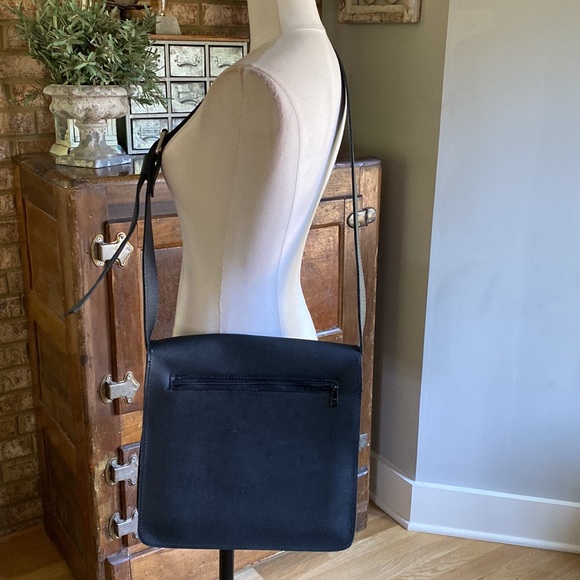 VILLAGE TANNERY New York BLACK HANDMADE SHOULDER BAG - Picture 6 of 9